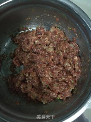 鲜肉家常馄饨的做法步骤：2