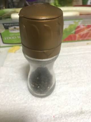 海苔鲜虾卷的做法步骤：4
