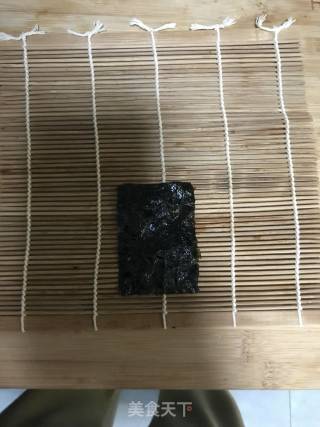 海苔鲜虾卷的做法步骤：6