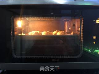 椰蓉面包的做法步骤：18