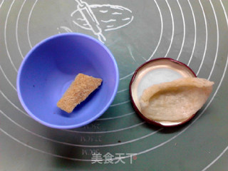 石蜂糖炖燕窝的做法步骤：1