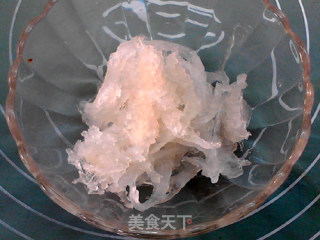 石蜂糖炖燕窝的做法步骤：4