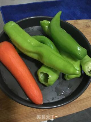 猪皮小炒的做法步骤：4