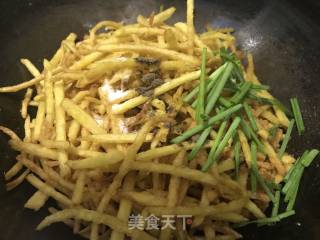 干煸土豆丝的做法步骤：10
