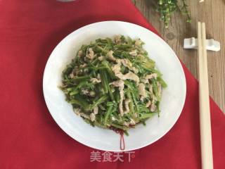 菠菜梗炒肉的做法步骤：14