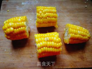 麻辣玉米的做法步骤：2