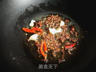 麻辣玉米的做法步骤：7