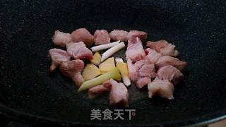 土豆烧肉块的做法步骤：6
