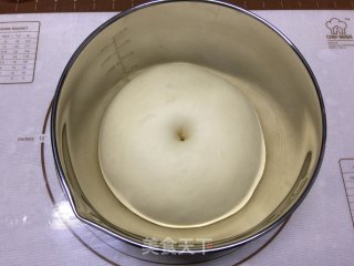 豆沙长面包的做法步骤：7