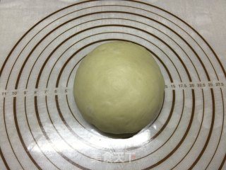 豆沙长面包的做法步骤：8