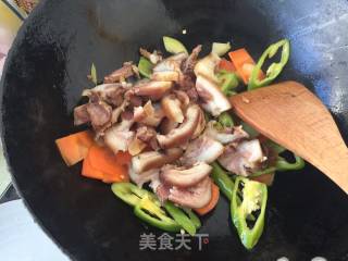 尖椒猪头肉的做法步骤：6
