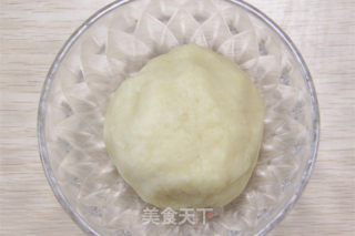 樱花酥的做法步骤：2