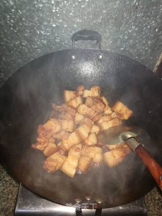 满嘴留香的红烧肉的做法步骤：6