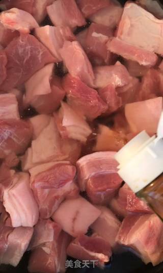 家庭版红烧肉的做法步骤：3