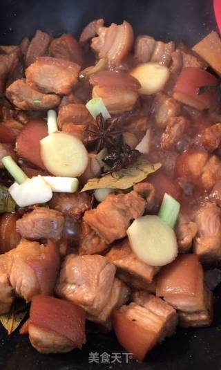 家庭版红烧肉的做法步骤：9