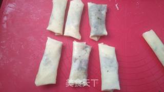 荠菜春卷的做法步骤：13