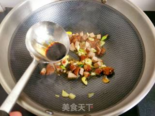莴笋炒双丁的做法步骤：7