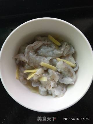 肉末虾仁煲豆腐的做法步骤：3