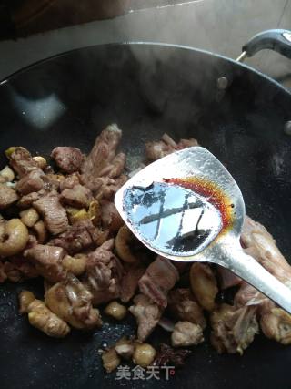 笋干焖鸭肉的做法步骤：3