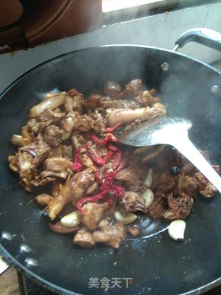 笋干焖鸭肉的做法步骤：4