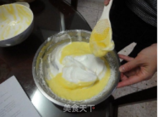 萌萌哒纸杯蛋糕，吃过的小宝贝都说好的做法步骤：5