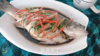 清蒸鲈鱼的做法步骤：10