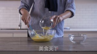 轻乳酪蛋糕的做法步骤：3