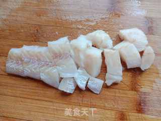 鳕鱼猪肉丸的做法步骤：2