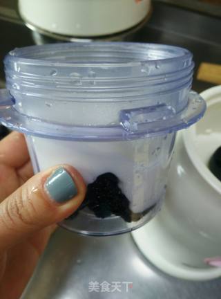 草莓桑葚酸奶慕斯的做法步骤：7