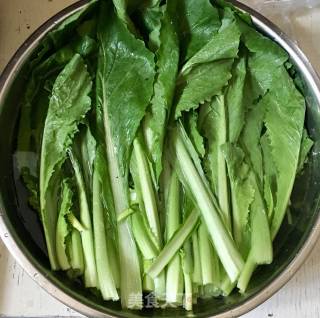 小白菜炒粉条的做法步骤：1