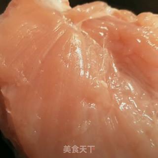 香酥鸡柳的做法步骤：1