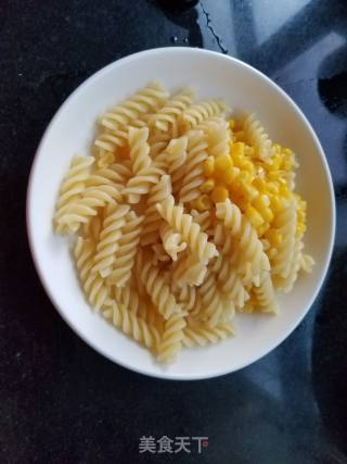 肉末时蔬炒意面的做法步骤：4