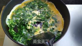 韭菜炒鸡蛋的做法步骤：8