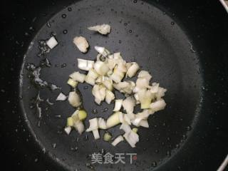 糖醋黄鱼的做法步骤：6