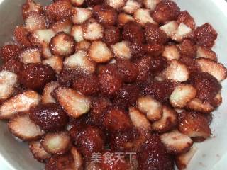草莓果酱的做法步骤：1