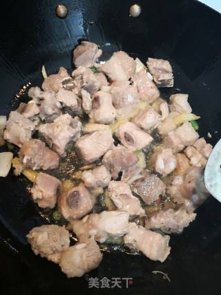 排骨茶树菇的做法步骤：4