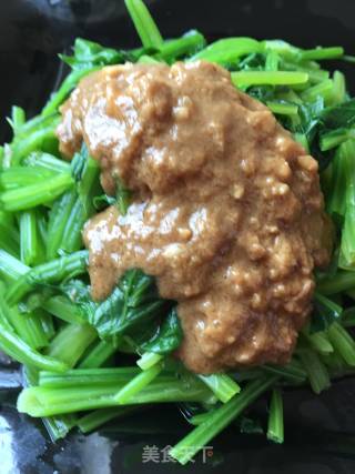 蒜香麻汁菠菜的做法步骤：11