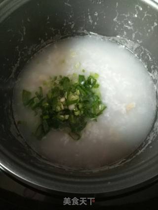 小葱海米粥的做法步骤：5
