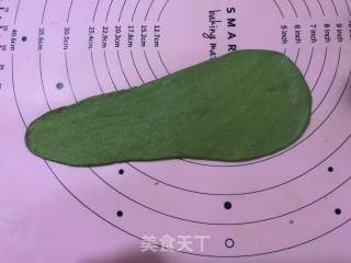 菠菜牛角包的做法步骤：10