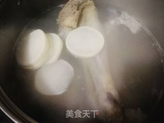 羊骨汤面的做法步骤：3