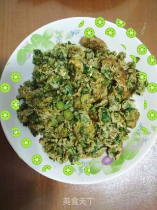 香椿炒鸡蛋的做法步骤：4