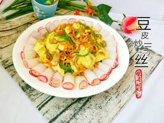 豆皮炒三丝的做法步骤：2