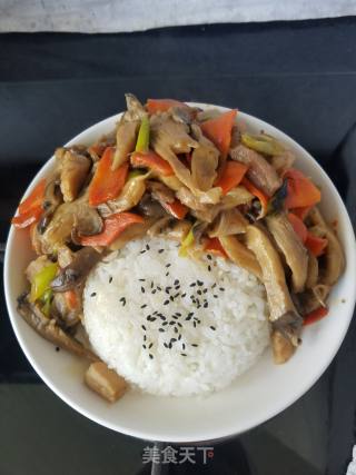 平菇烧肉盖浇饭的做法步骤：9