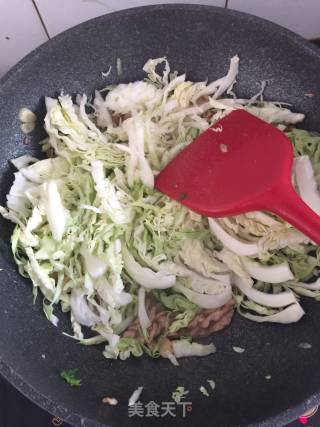 肉丝甘蓝的做法步骤：7
