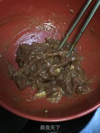 青椒土豆丝的做法步骤：2