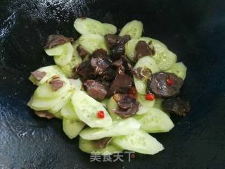 黄瓜牛肉的做法步骤：7