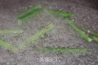 鸡蛋虾仁沙拉的做法步骤：3