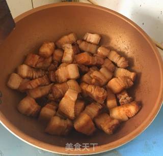 肥而不腻的五花肉炖海带的做法步骤：5