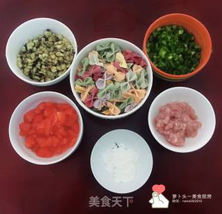 双茄打卤面的做法步骤：1