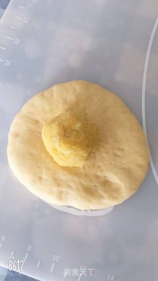 椰蓉花式面包的做法步骤：5